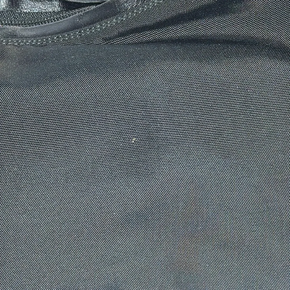 FANTASTIC GUCCI SLOUCHY CROSSBODY W DETACHABLE LEATHER STRAP - Picture 7 of 14